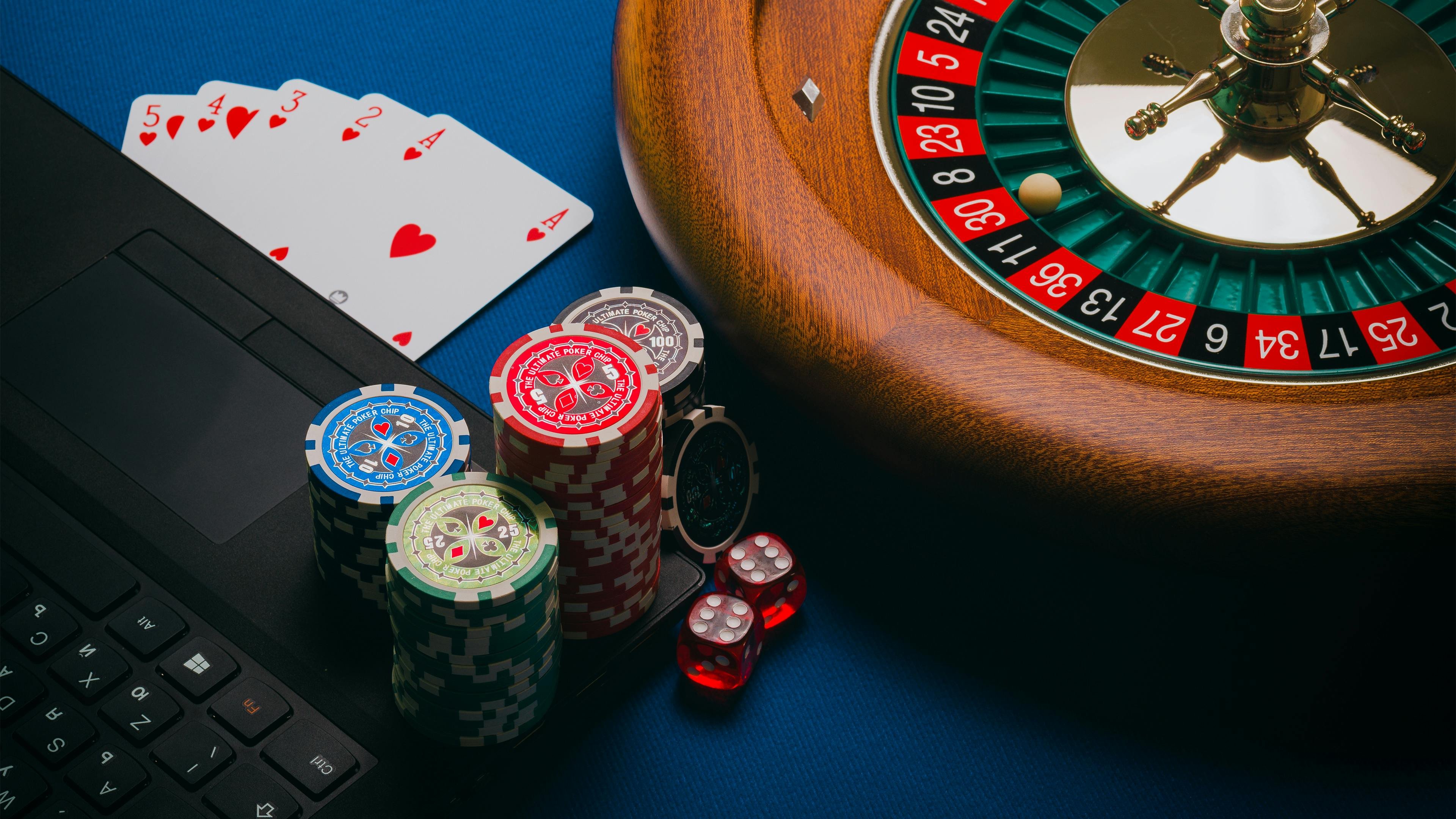 Permainan slot Red Tiger dengan cascading symbols dan free spin feature di barbatos